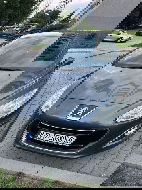 Peugeot 308 T7 HDi FAP 90 Active 2012