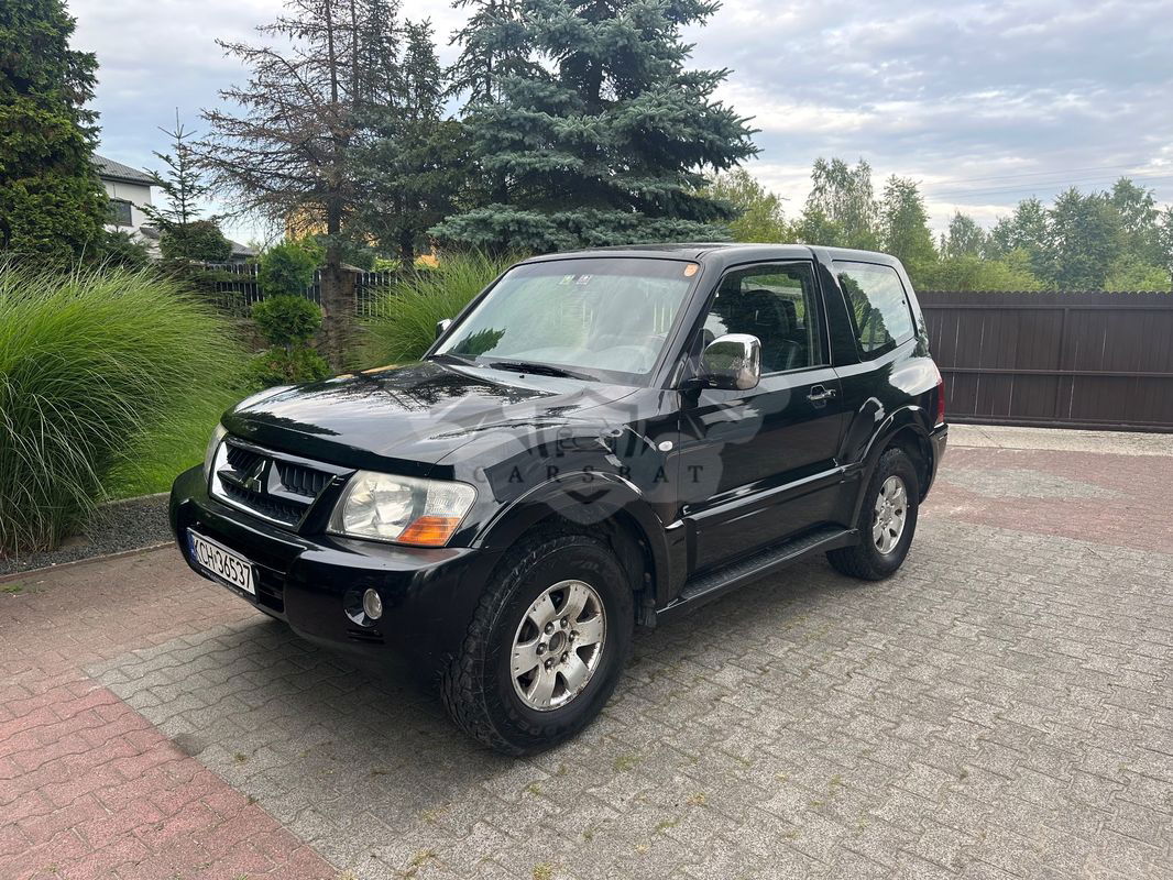 Mitsubishi Pajero III 3.2 DI-D Automatik Dakar 2004