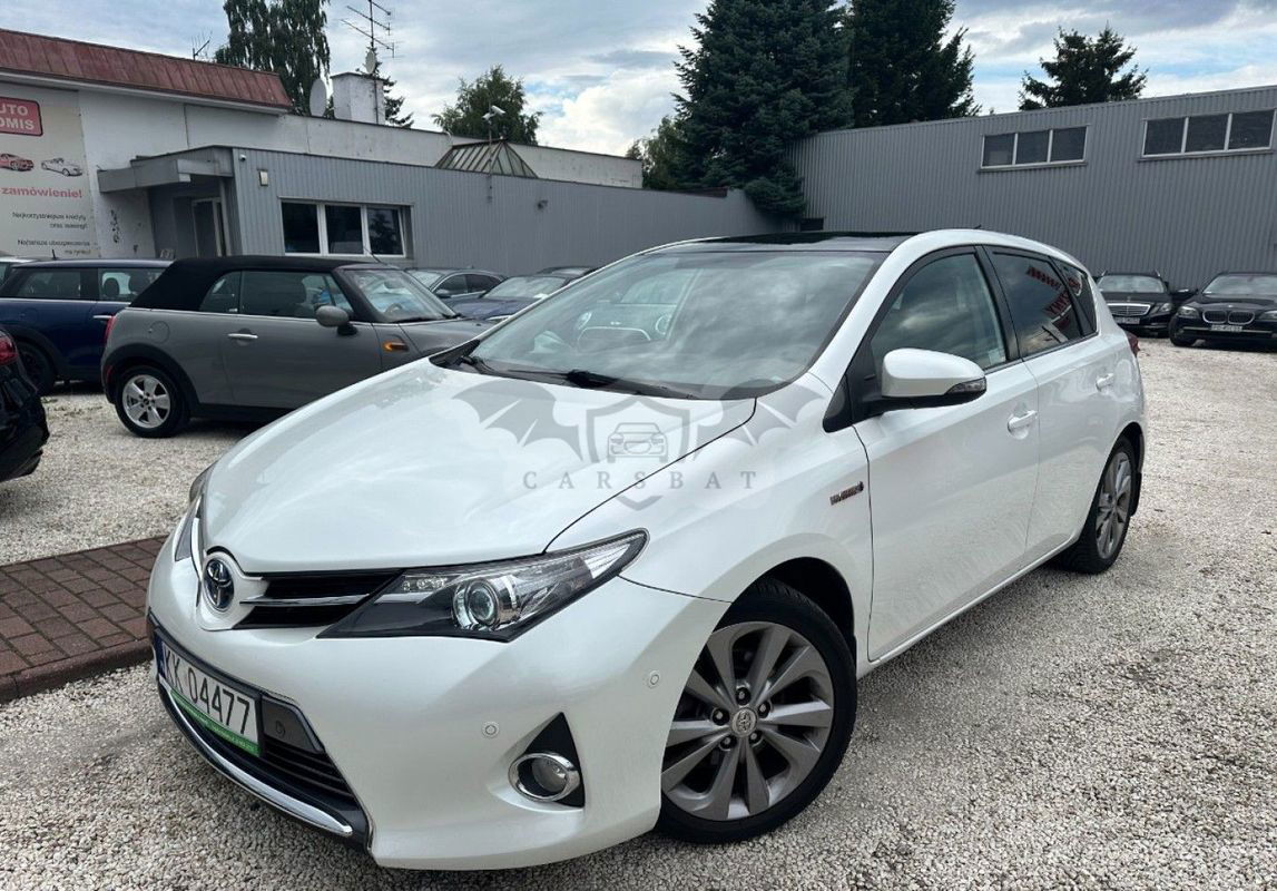 Toyota Auris II 2012