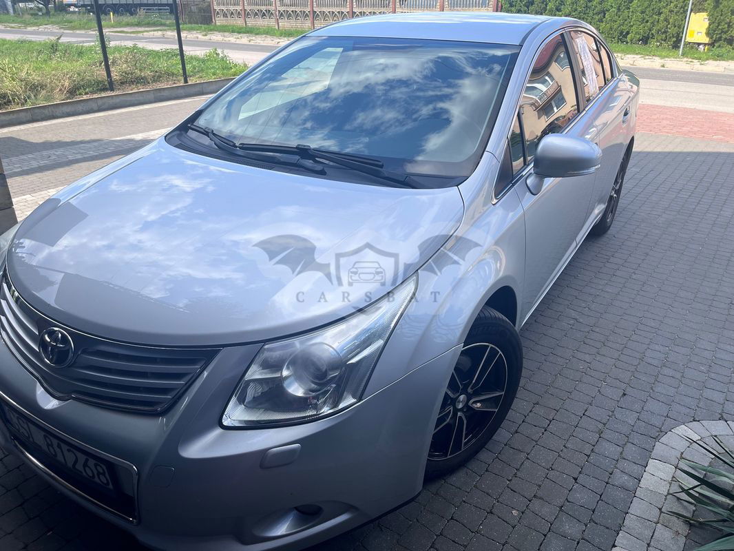 Toyota Avensis III 2010