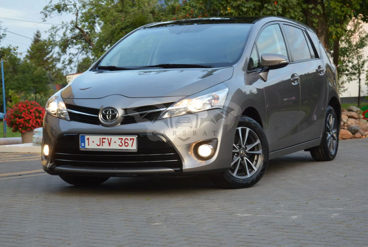Toyota Verso 2015