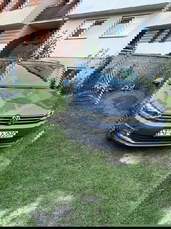 Volkswagen Touran III 1.6 TDI BMT Trendline 2015