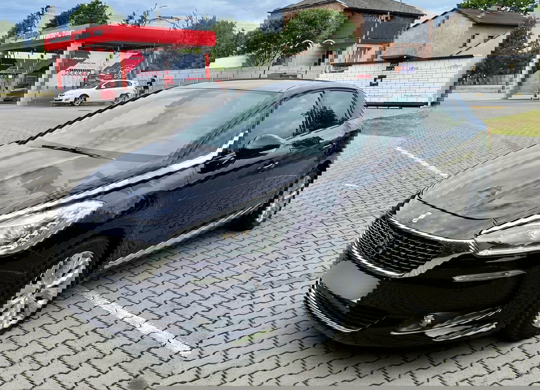 DS DS5 2016