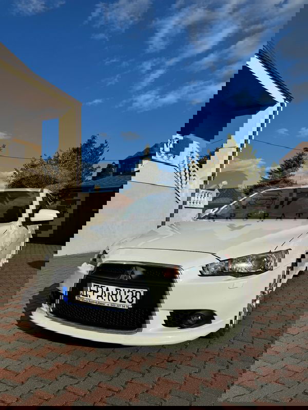 Mitsubishi Lancer IX 1.8 Instyle NAVI 2009