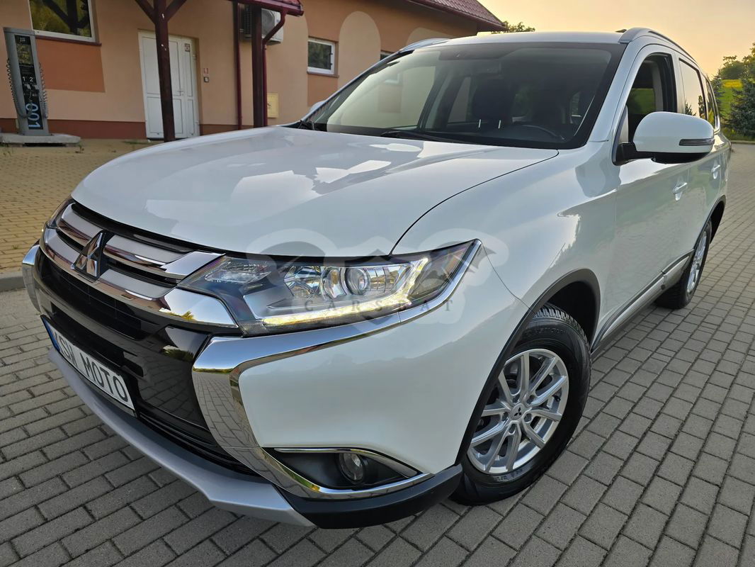 Mitsubishi Outlander III 2.0 2WD Edition 2017