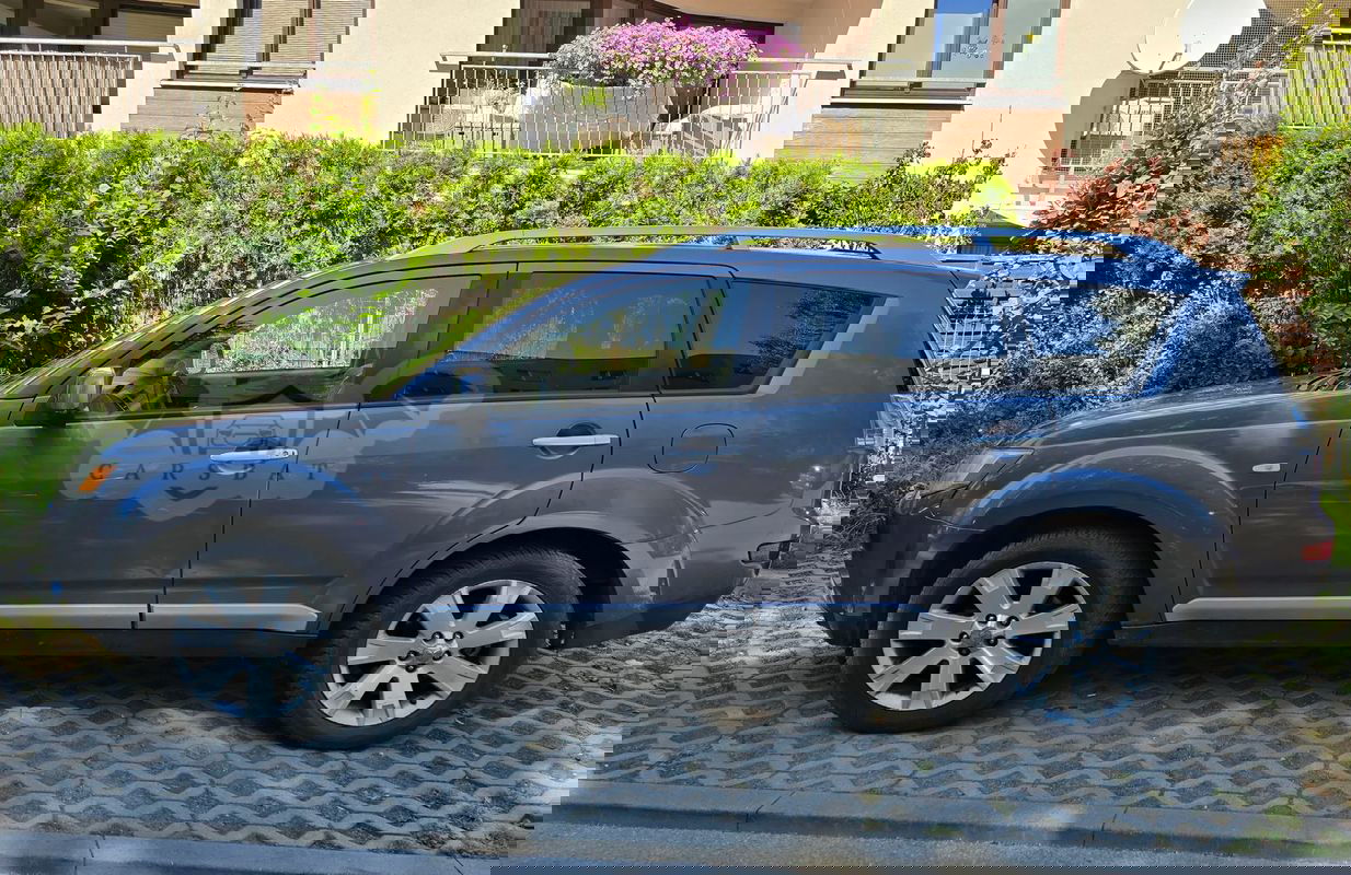 Mitsubishi Outlander II 2.0 DI-D 4WD Instyle 2007