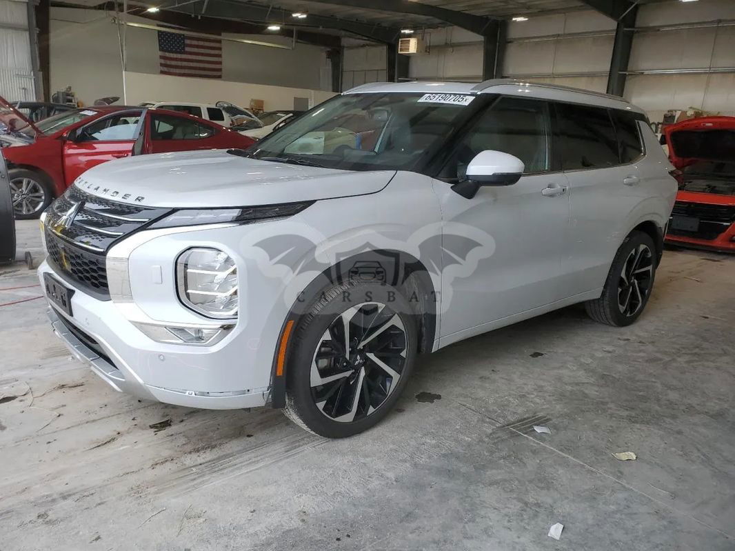 Mitsubishi Outlander IV 2023