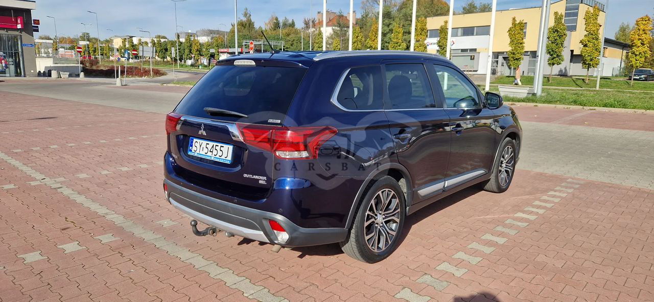 Mitsubishi Outlander III 2.4 SE CVT 2016