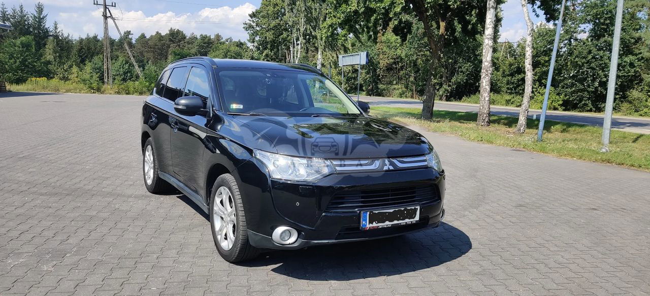 Mitsubishi Outlander III 2013