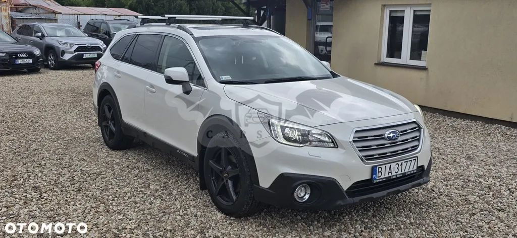 Subaru Outback V 2015