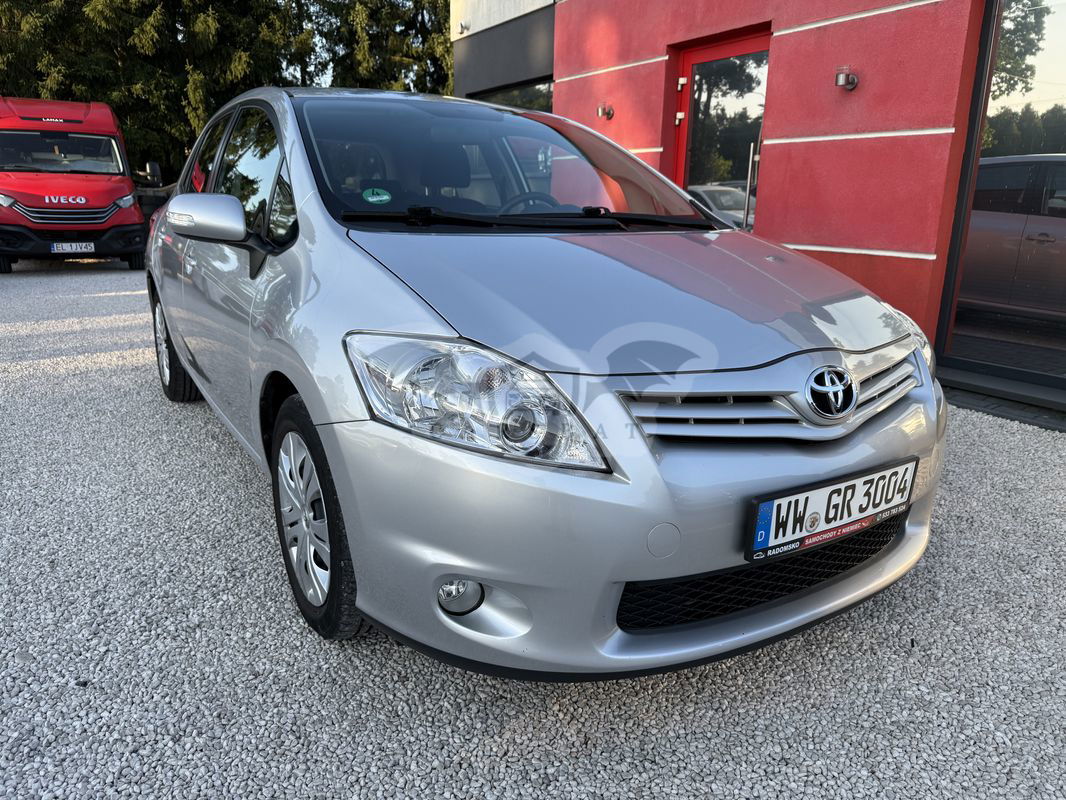 Toyota Auris I 1.6 Edition 2011