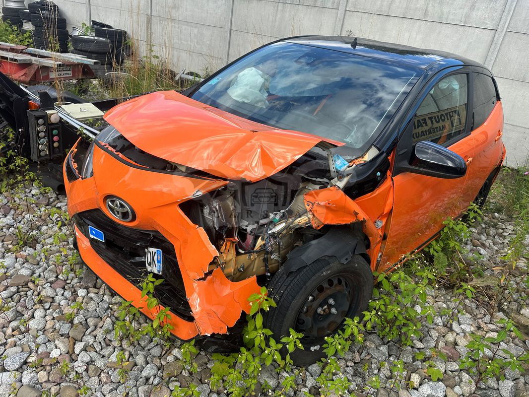 Toyota Aygo II x.shift x-play connect 2020