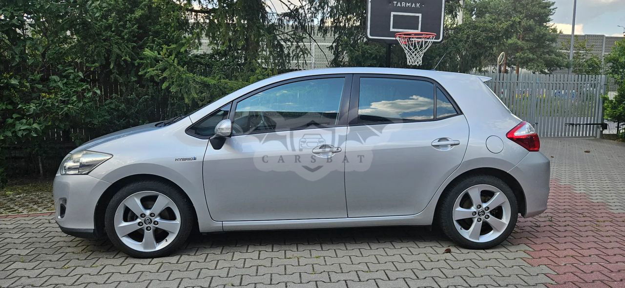 Toyota Auris I 1.8 HSD Luna 2010