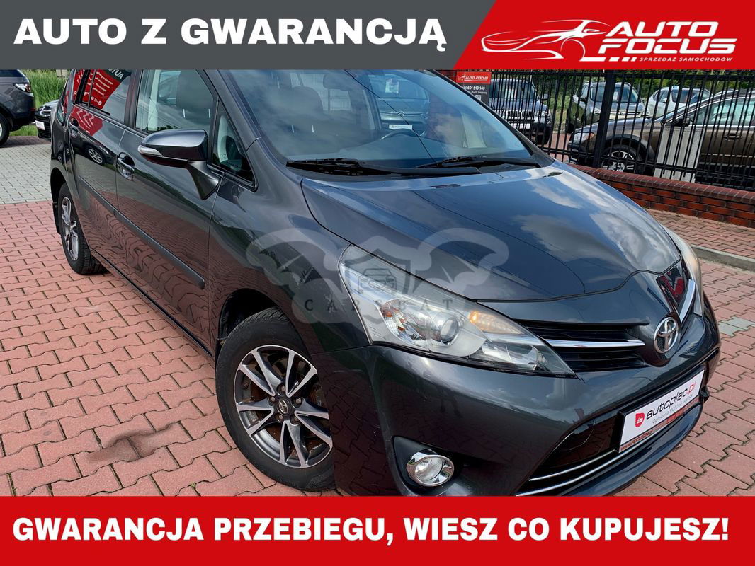 Toyota Verso 1.6 5-Sitzer Comfort 2015