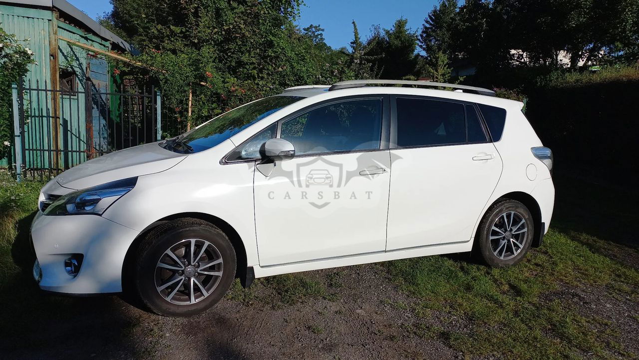 Toyota Verso 1.6 5-Sitzer 2015