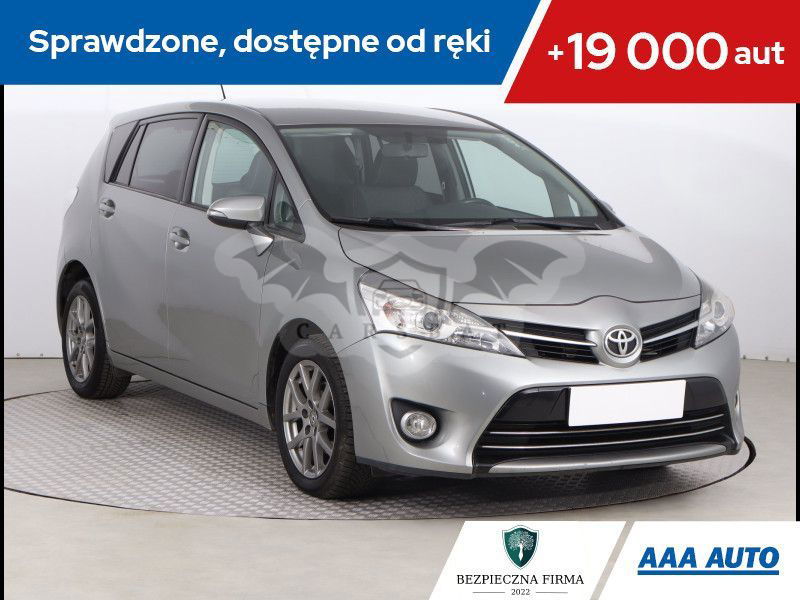 Toyota Verso 2013