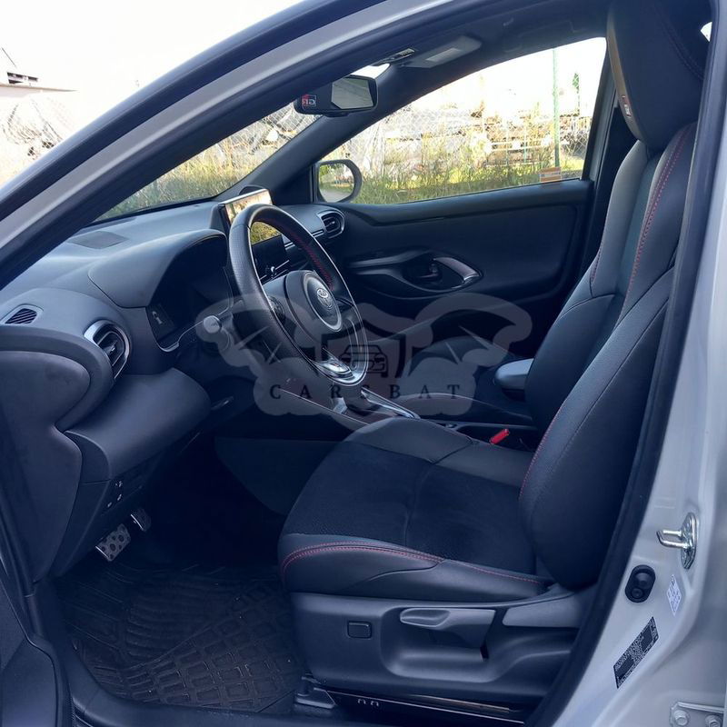 Toyota Yaris IV Hybrid 1.5 GR Sport 2024