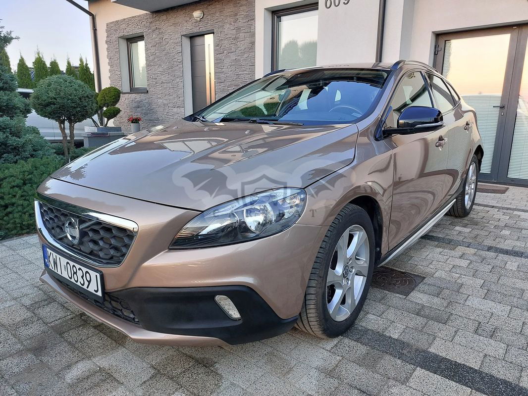 Volvo V40 2013