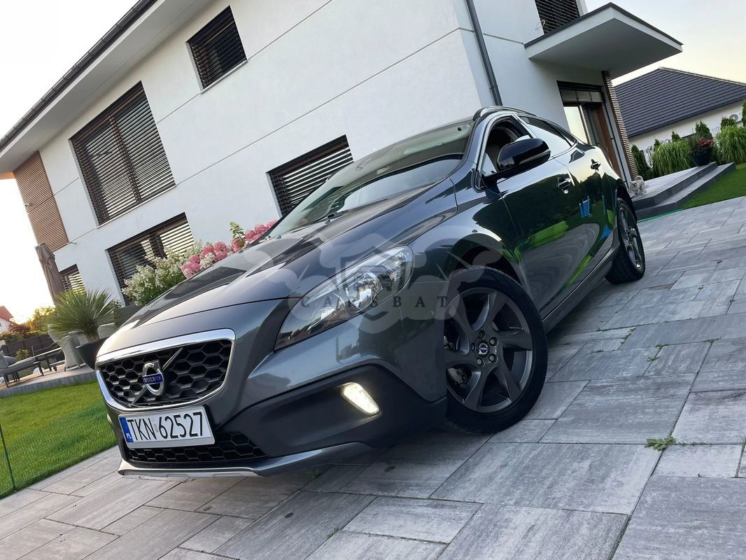 Volvo V40 D2 Momentum 2013