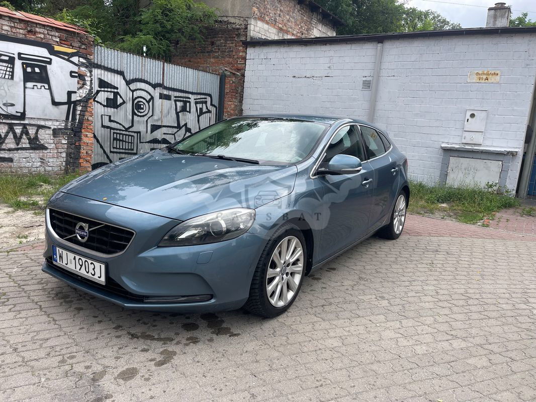 Volvo V40 II D3 Geartronic Momentum 2013