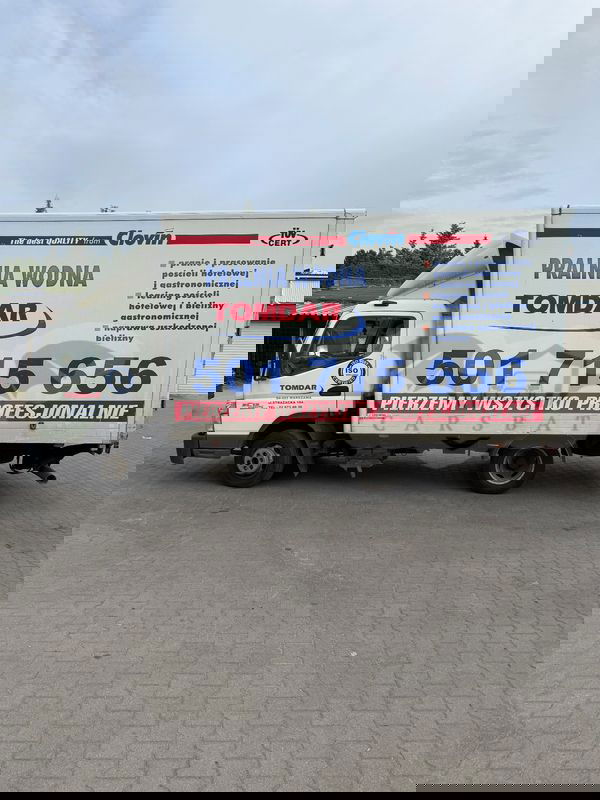 Mitsubishi Fuso Canter 2009