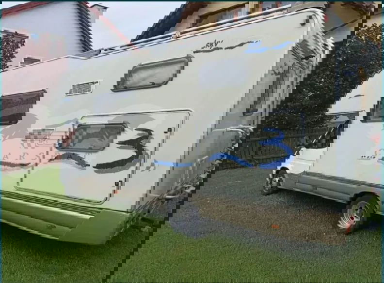 Ford Transit 2000