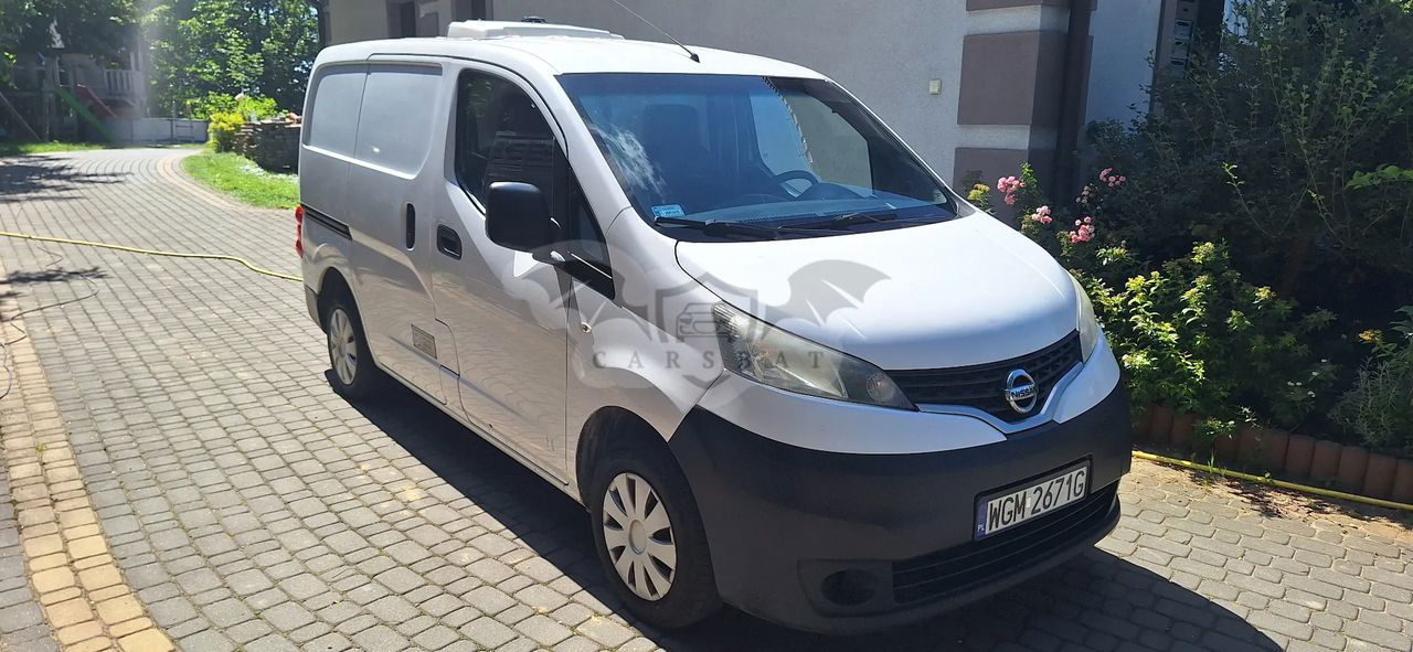 Nissan NV200 2011