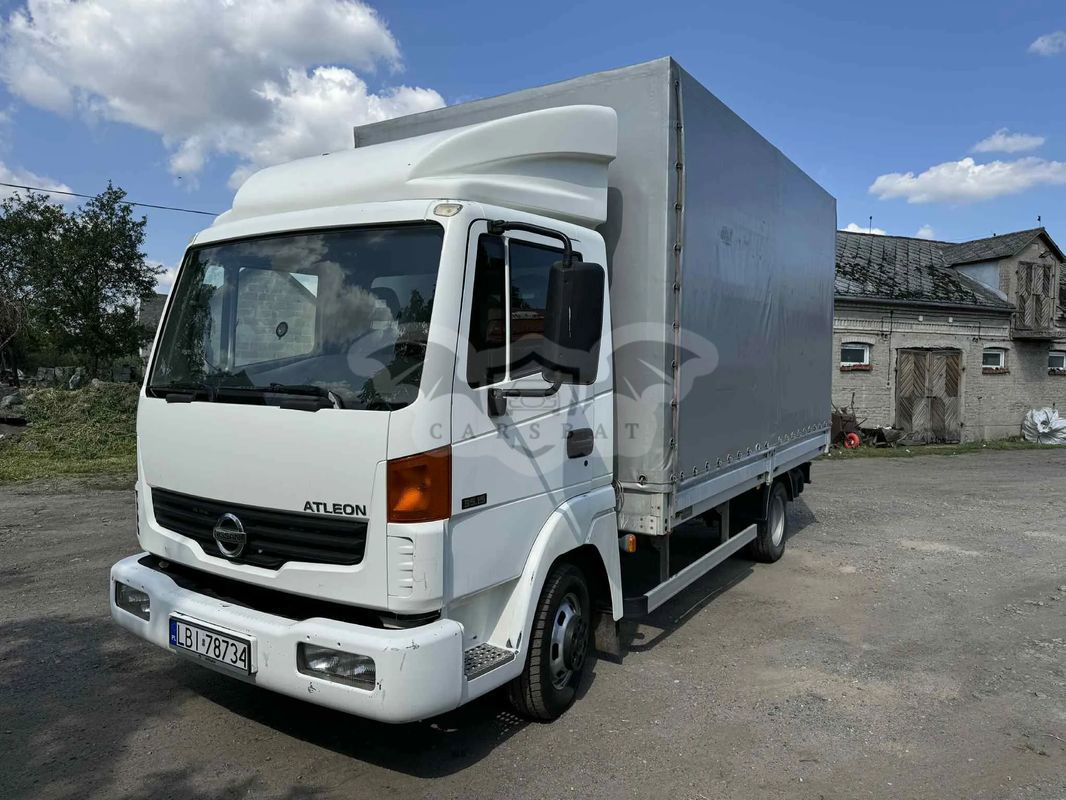 Nissan Atleon 2008