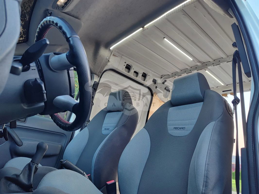 Ford Transit 2009