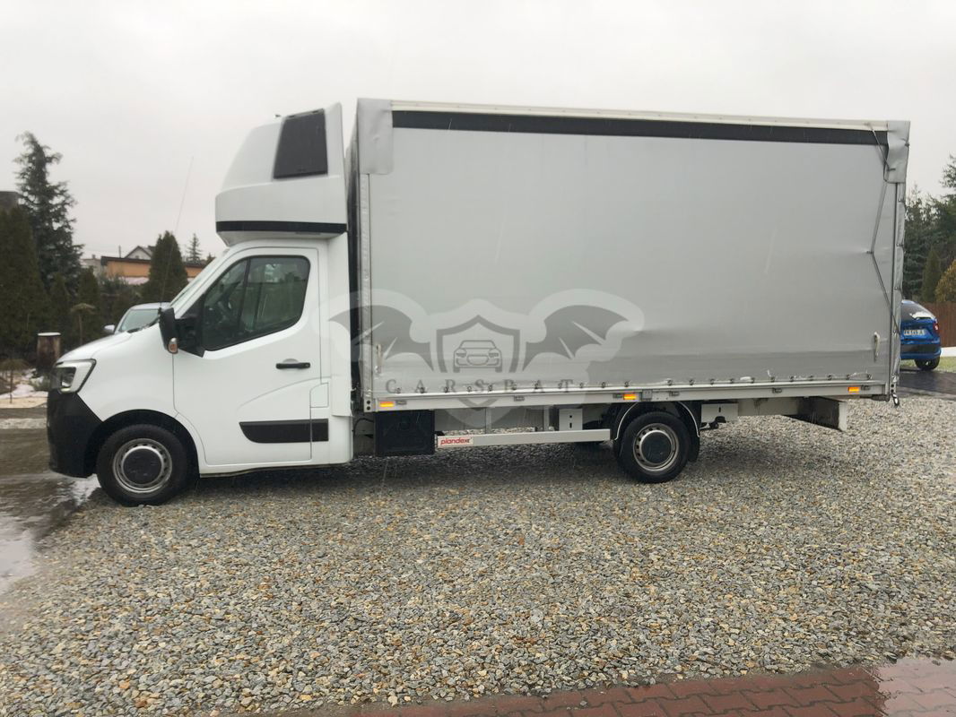 Renault Master 2023