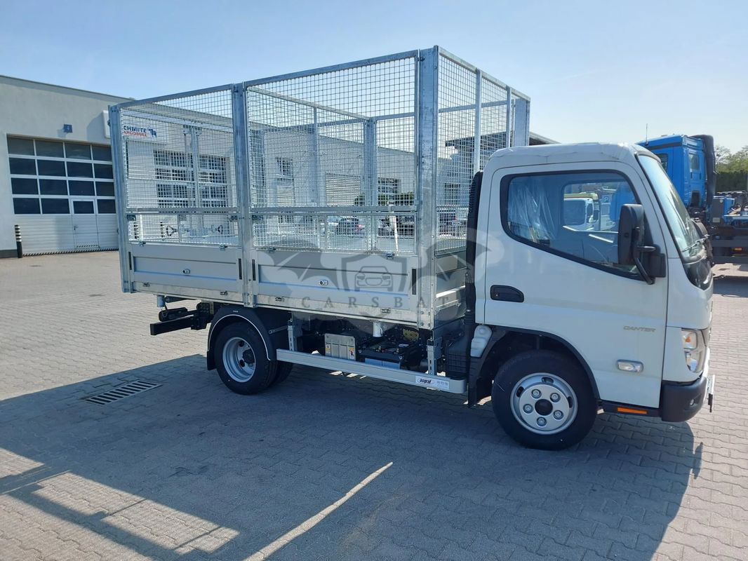 Mitsubishi Fuso Canter 2025