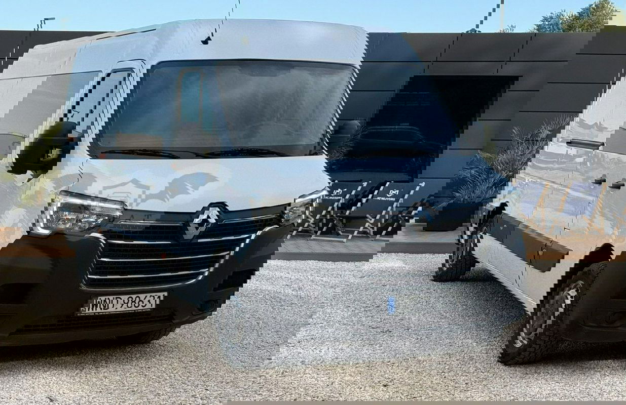 Renault Master 2021