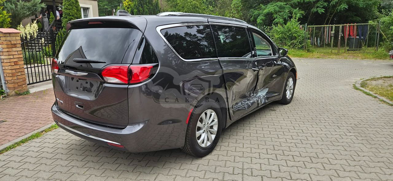 Chrysler Pacifica 2019