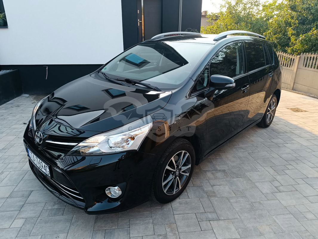 Toyota Verso 1.8 7-Sitzer Executive 2015