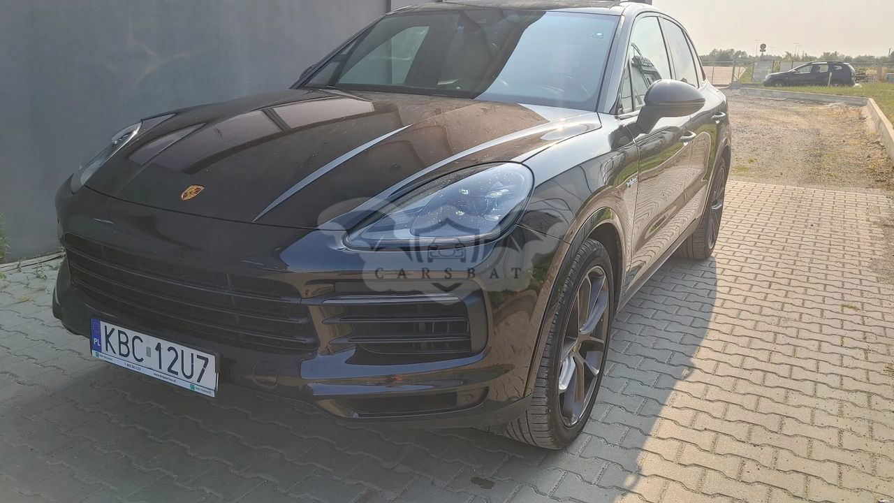 Porsche Cayenne III E-Hybrid 2021
