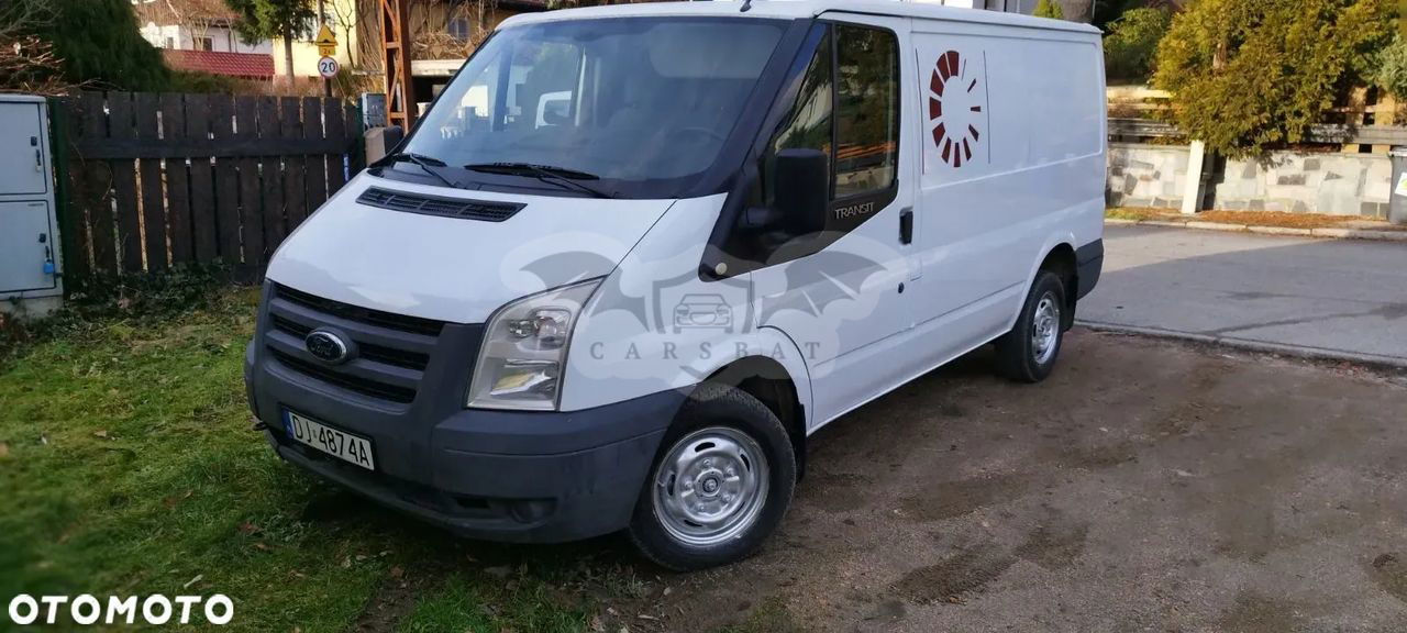Ford Transit 2011