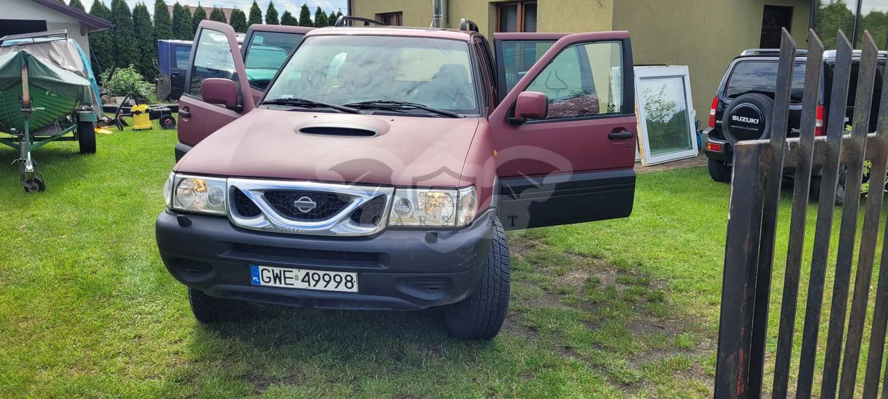 Nissan Terrano II 1999