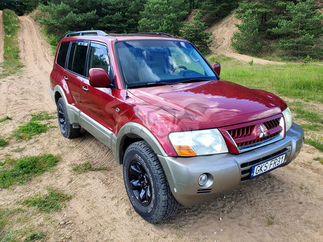 Mitsubishi Pajero III 2003