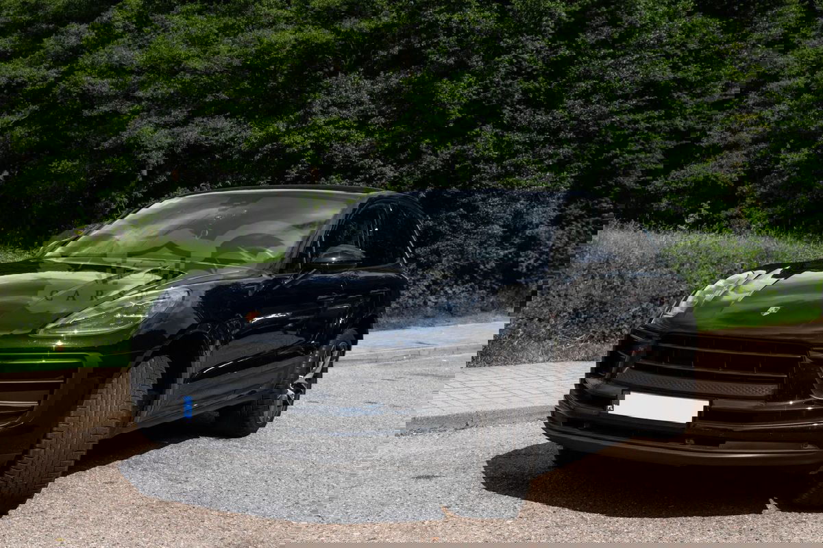 Porsche Macan I Standard 2024