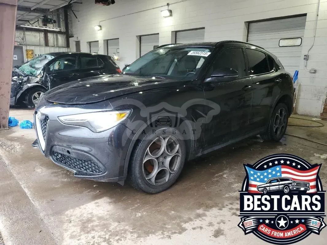 Alfa Romeo Stelvio 2.0 Turbo 16V AT8-Q4 Ti 2018
