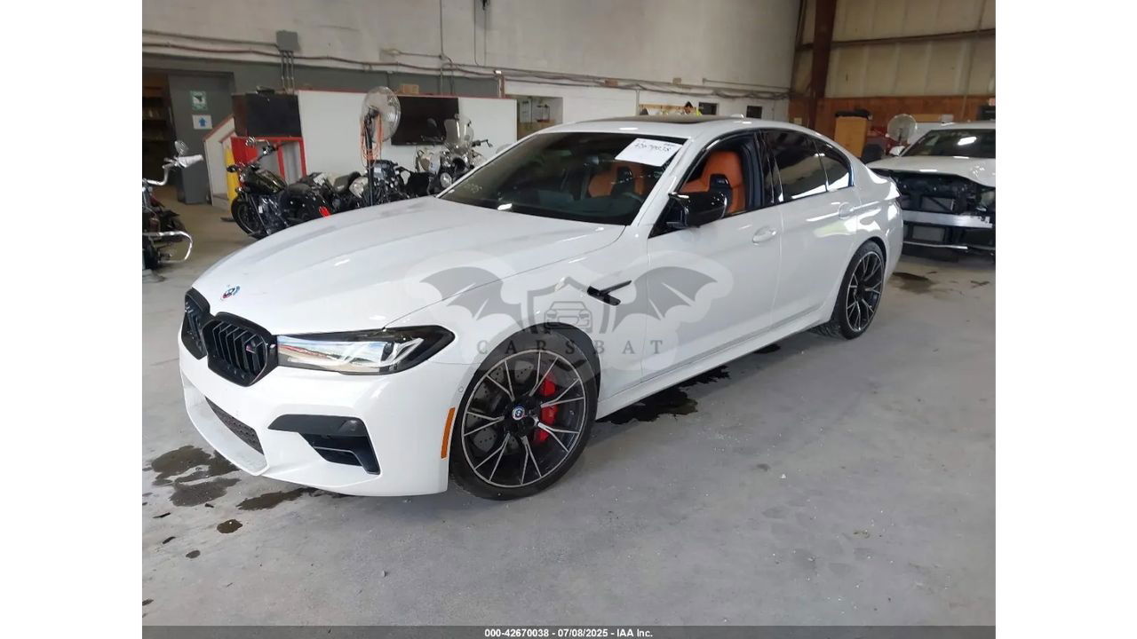 BMW M5 2023