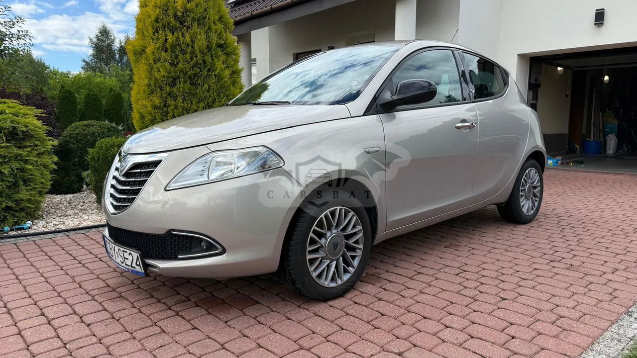 Lancia Ypsilon 1.2 8V Gold S&S 2011