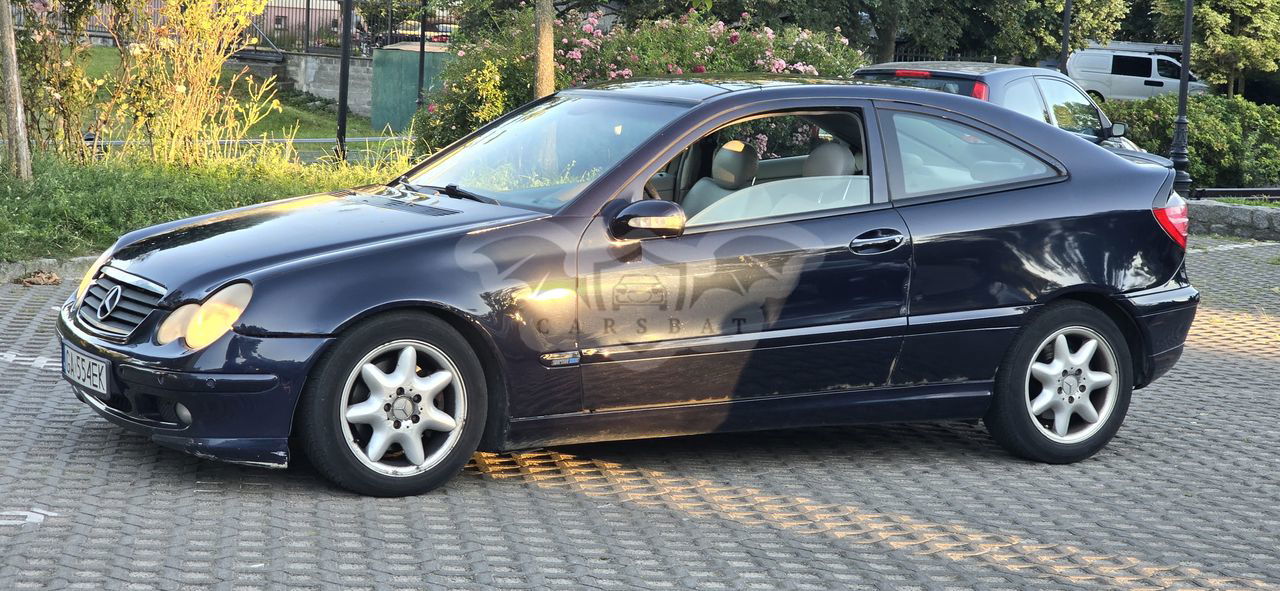 Mercedes-Benz C W203 2001