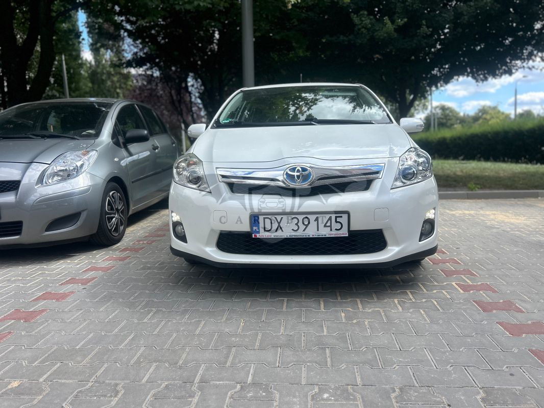 Toyota Auris I 1.8 HSD Luna 2011