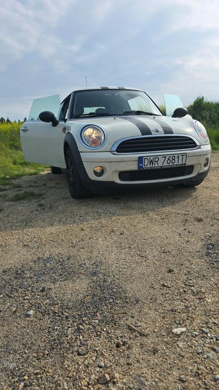 Mini One Standard 2010