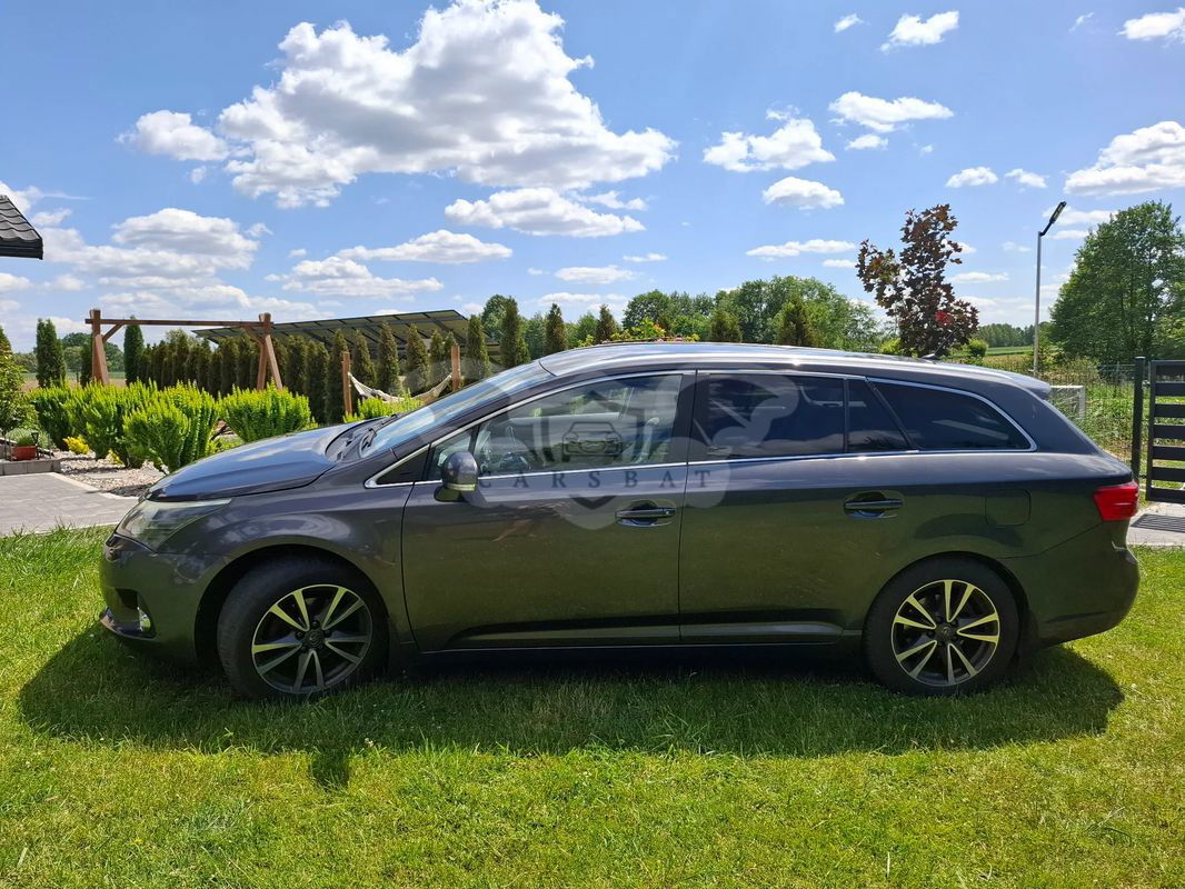 Toyota Avensis III 2.0 Prestige NAVI 2012