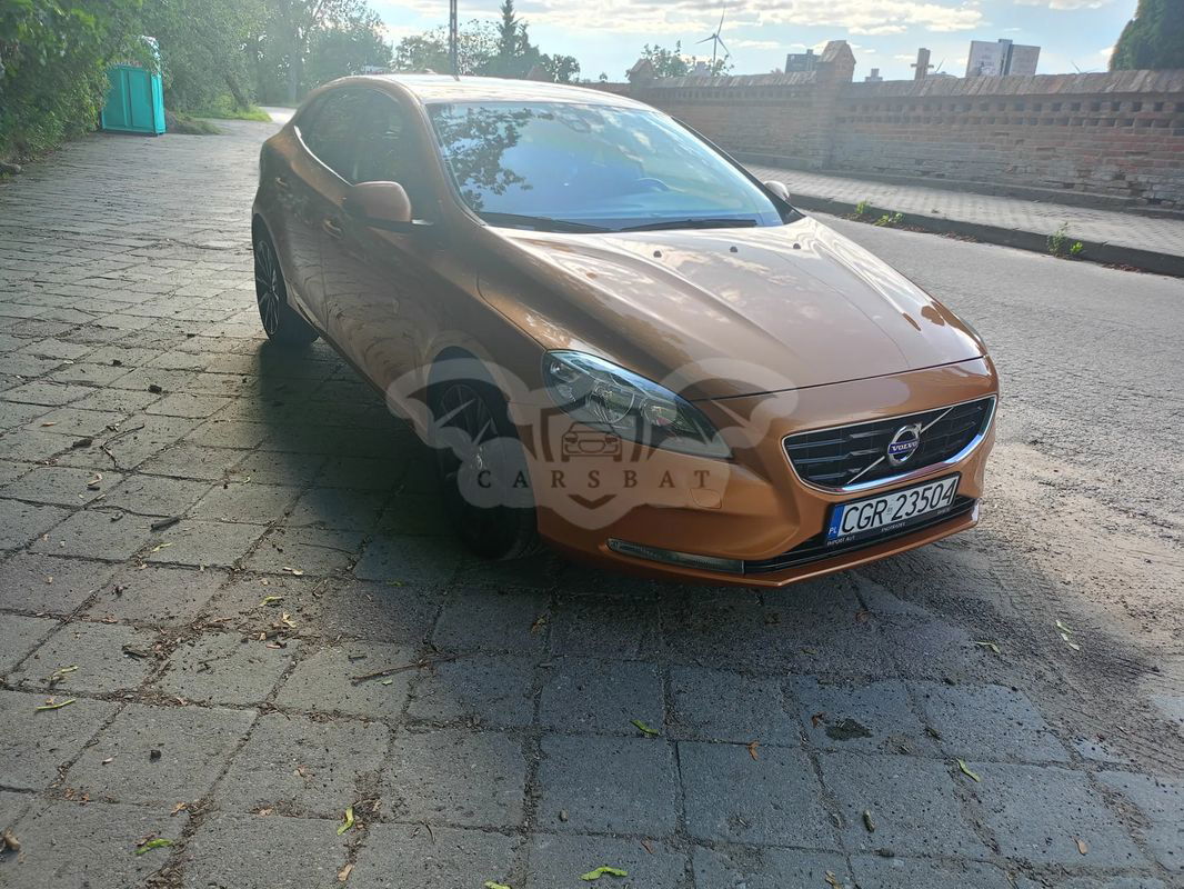 Volvo V40 II D2 2013