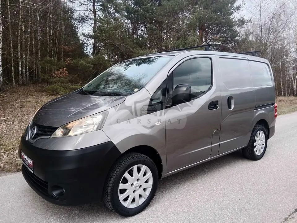 Nissan NV200 2010