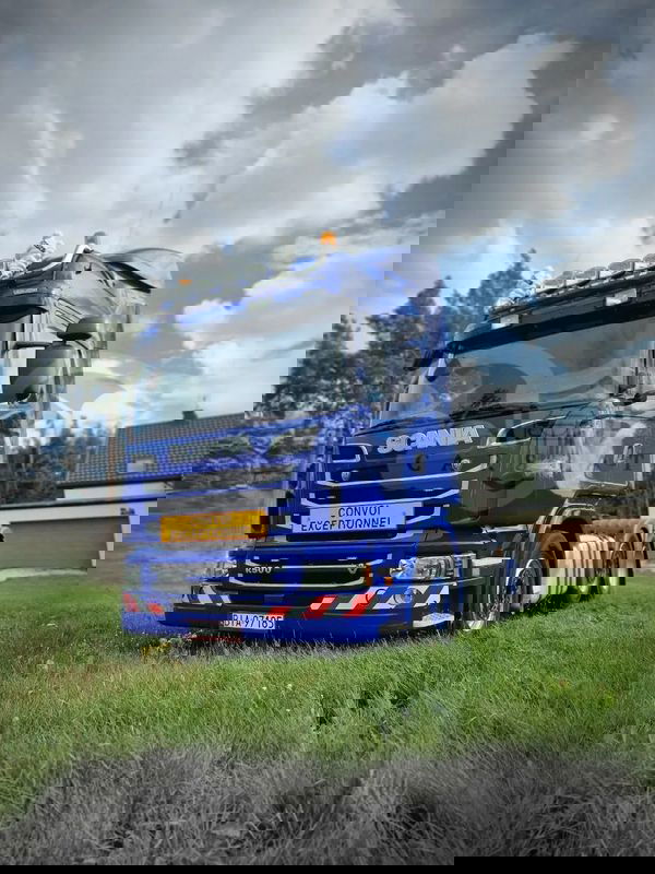 Scania R-series 2011