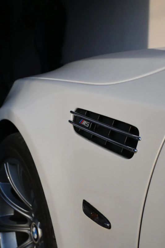 BMW M5 Standard 2005